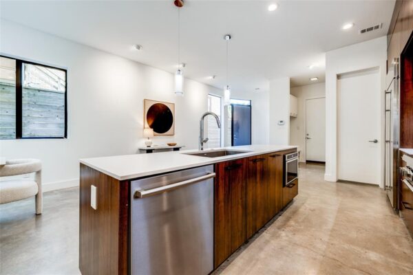 1415 CROCKER Street  Houston 77019 Harris - Image 10