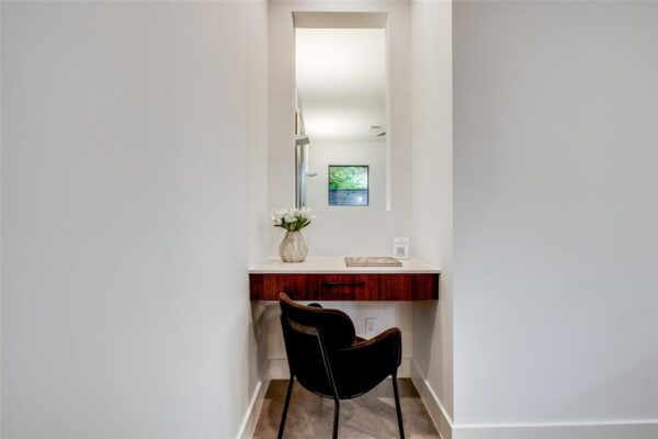 1415 CROCKER Street  Houston 77019 Harris - Image 19