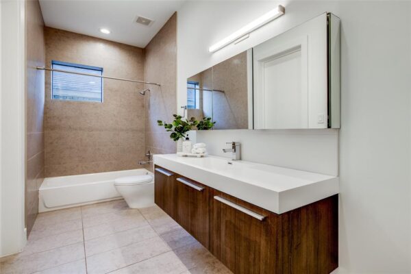 1415 CROCKER Street  Houston 77019 Harris - Image 23