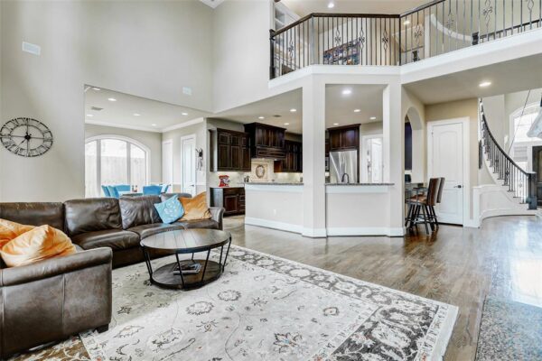 1418 Du Barry Lane  Houston 77018 Harris - Image 12