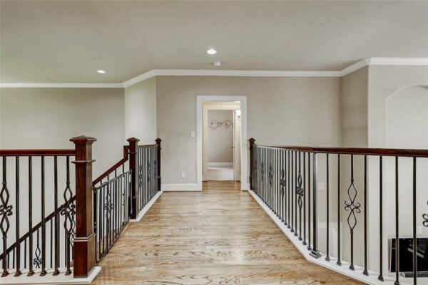 1418 Du Barry Lane  Houston 77018 Harris - Image 18