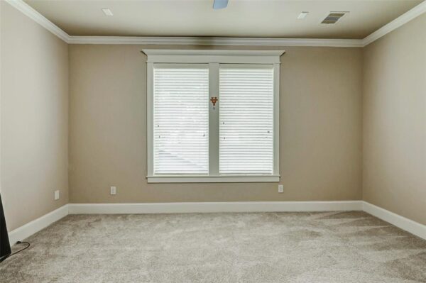 1418 Du Barry Lane  Houston 77018 Harris - Image 25