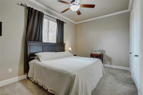1418 Du Barry Lane  Houston 77018 Harris - Image 29
