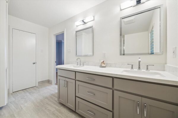 14330 Carolcrest Drive  Houston 77079 Harris - Image 22
