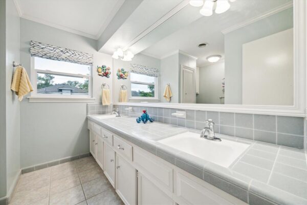 14330 Carolcrest Drive  Houston 77079 Harris - Image 26