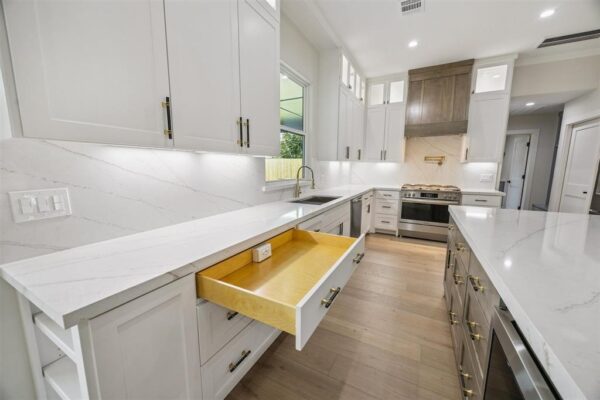 1441 Freedonia Drive  Houston 77055 Harris - Image 15