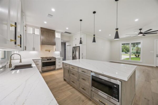 1441 Freedonia Drive  Houston 77055 Harris - Image 16