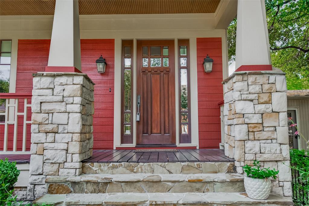 1445 Hall Place  Houston 77008 Harris - Image 2