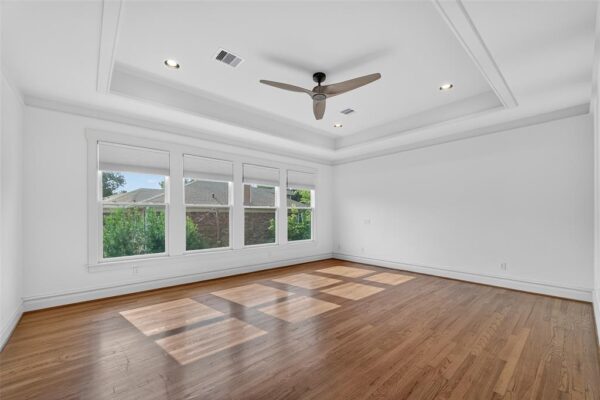1445 Hall Place  Houston 77008 Harris - Image 20