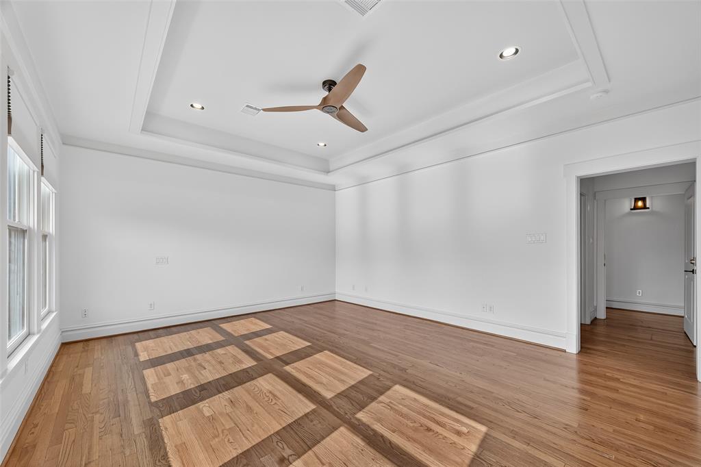 1445 Hall Place  Houston 77008 Harris - Image 21