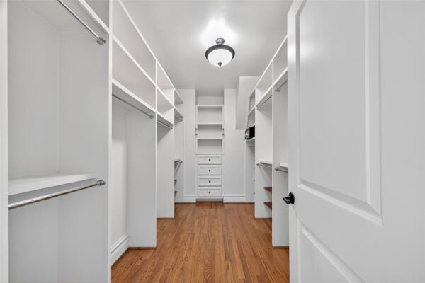 1445 Hall Place  Houston 77008 Harris - Image 24