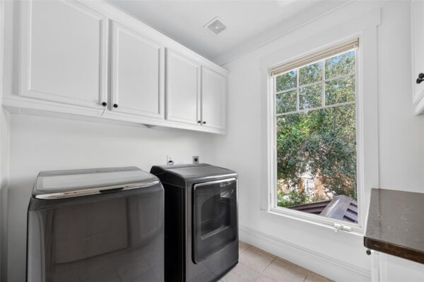 1445 Hall Place  Houston 77008 Harris - Image 26