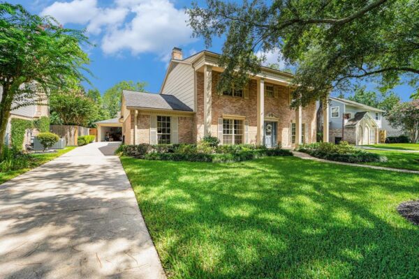14730 Carolcrest Drive  Houston 77079 Harris - Image 2