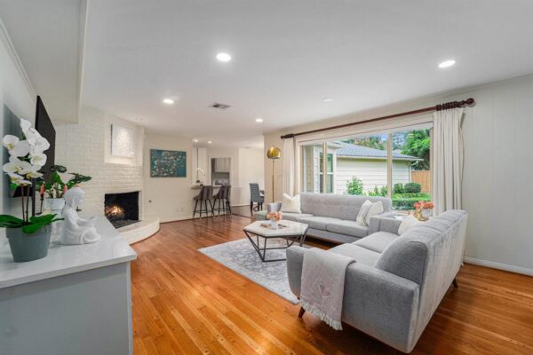 14730 Carolcrest Drive  Houston 77079 Harris - Image 7
