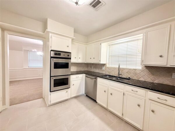 14910 Chadbourne Drive  Houston 77079 Harris - Image 9