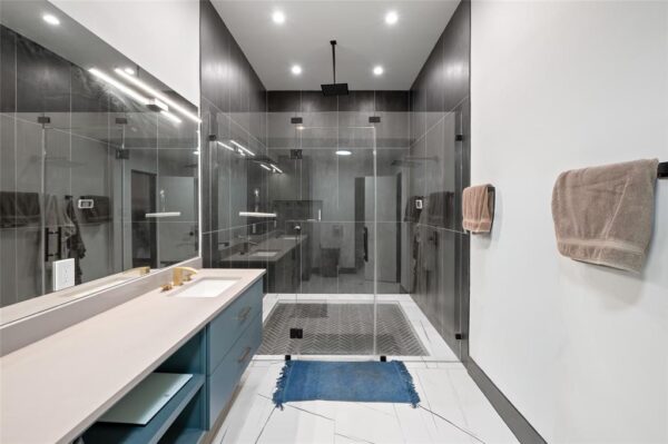 14919 Woodthorpe Lane  Houston 77079 Harris - Image 20