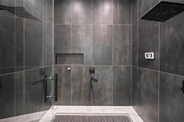 14919 Woodthorpe Lane  Houston 77079 Harris - Image 21