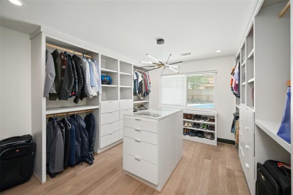 14919 Woodthorpe Lane  Houston 77079 Harris - Image 22