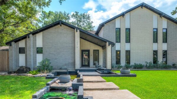 14919 Woodthorpe Lane  Houston 77079 Harris - Image 4
