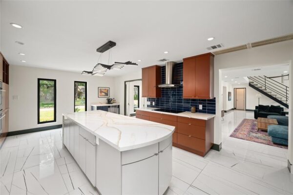 14919 Woodthorpe Lane  Houston 77079 Harris - Image 10