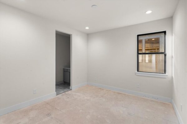 1504 Story Street  Houston 77055 Harris - Image 25