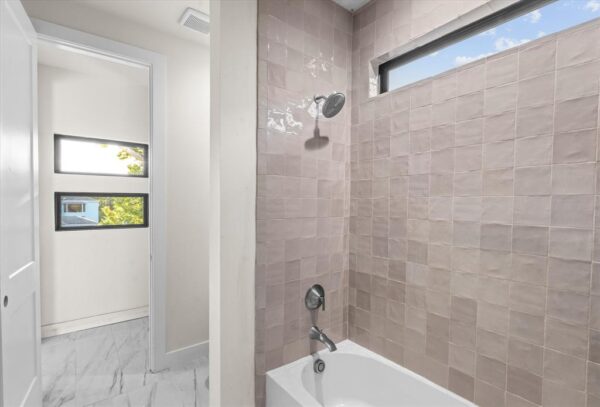 1504 Story Street  Houston 77055 Harris - Image 27