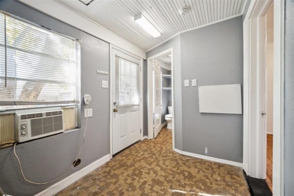 1505 Tulane Street  Houston 77008 Harris - Image 16