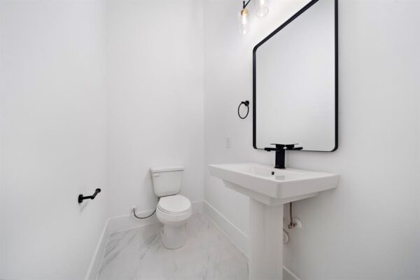 1516 Dorothy Street B Houston 77008 Harris - Image 14