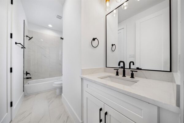 1516 Dorothy Street B Houston 77008 Harris - Image 29
