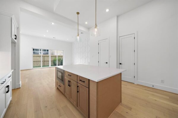 1516 Dorothy Street B Houston 77008 Harris - Image 8
