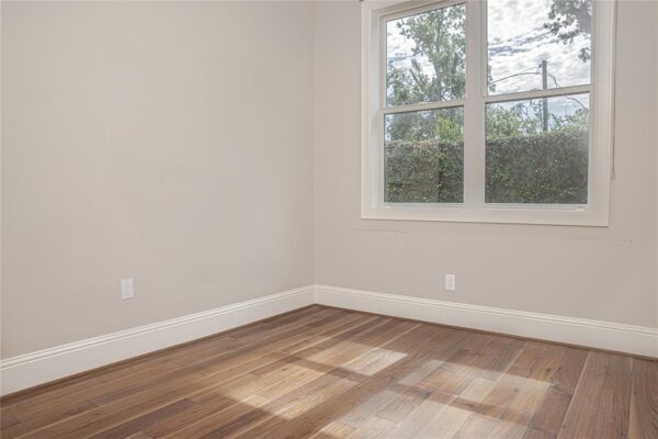 1530 Cunningham Parc Lane  Houston 77055 Harris - Image 10