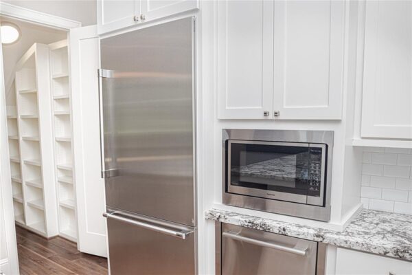 1530 Cunningham Parc Lane  Houston 77055 Harris - Image 11