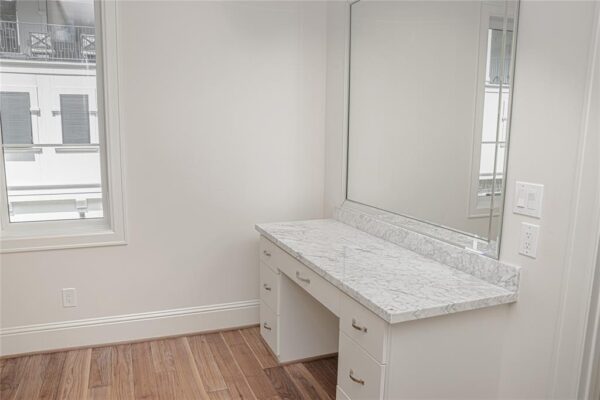 1530 Cunningham Parc Lane  Houston 77055 Harris - Image 14