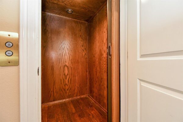 1620 Bingham Street  Houston 77007 Harris - Image 22