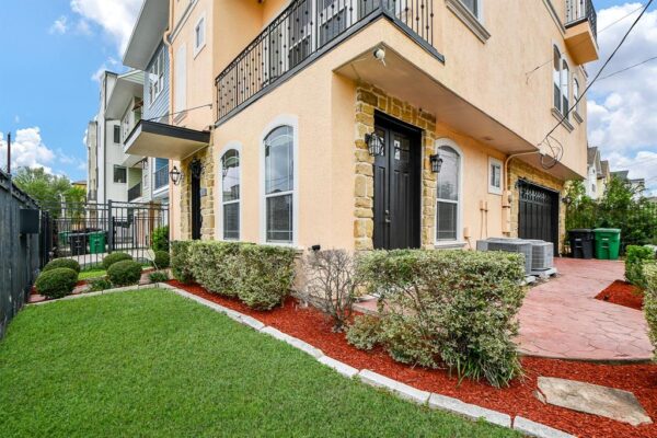 1620 Bingham Street  Houston 77007 Harris - Image 39