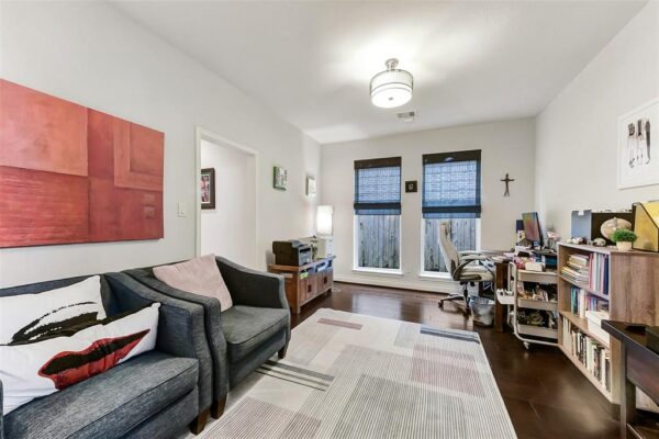 1706 Hewitt Drive  Houston 77018 Harris - Image 15