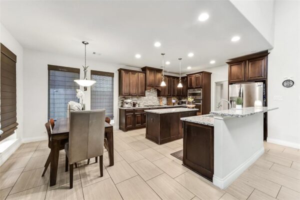1706 Hewitt Drive  Houston 77018 Harris - Image 8