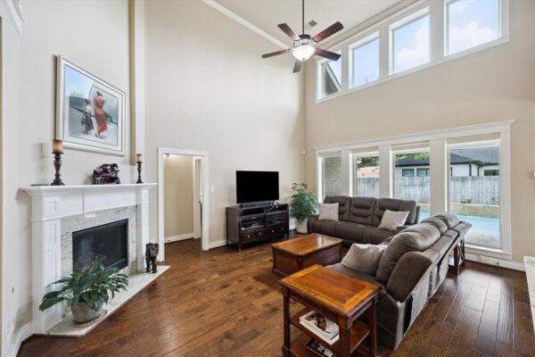 1718 Wakefield Drive  Houston 77018 Harris - Image 11