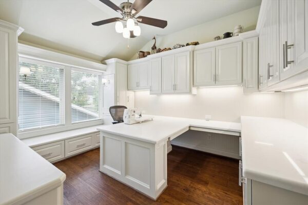 1718 Wakefield Drive  Houston 77018 Harris - Image 27