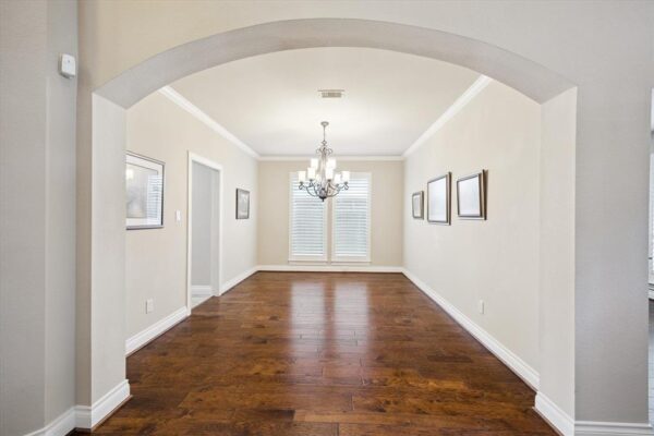 1718 Wakefield Drive  Houston 77018 Harris - Image 8