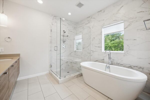 1724 Maravilla Drive  Houston 77055 Harris - Image 33