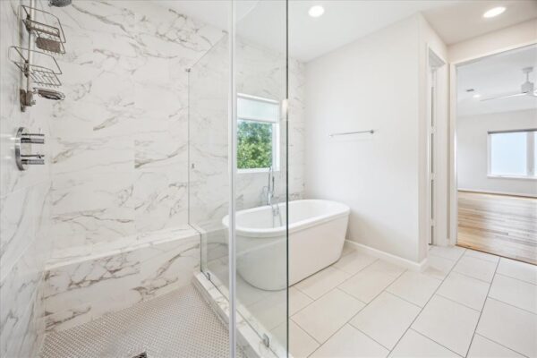 1724 Maravilla Drive  Houston 77055 Harris - Image 34