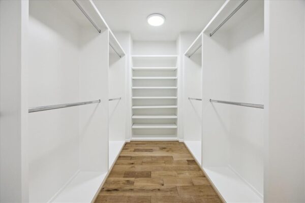 1724 Maravilla Drive  Houston 77055 Harris - Image 37