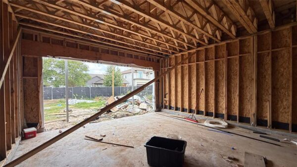 1725 Ebony Lane  Houston 77018 Harris - Image 2
