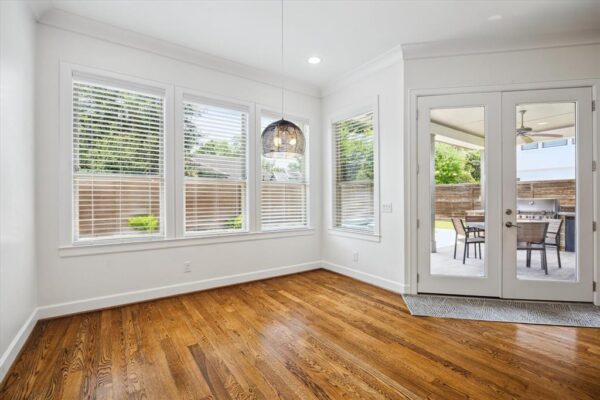 1729 Wakefield Drive  Houston 77018 Harris - Image 9