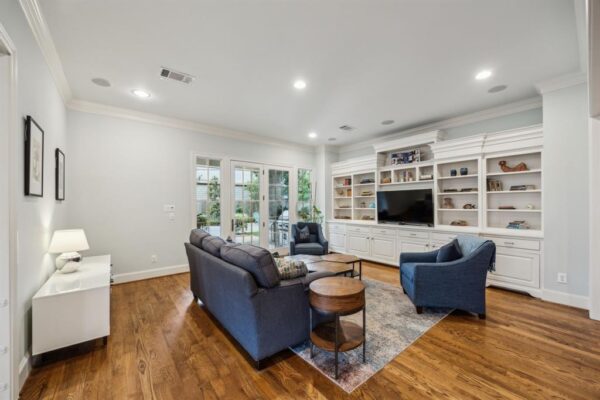 1730 Hewitt Drive  Houston 77018 Harris - Image 14
