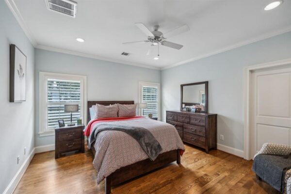 1730 Hewitt Drive  Houston 77018 Harris - Image 27