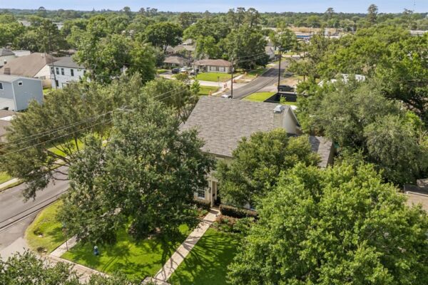 1730 Hewitt Drive  Houston 77018 Harris - Image 35