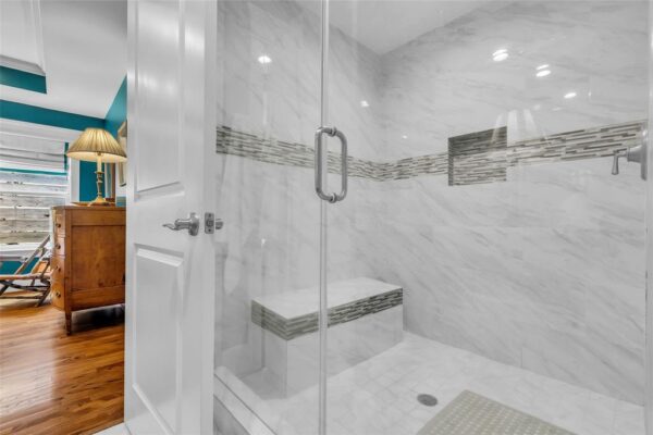 1819 Mill Creek Drive  Houston 77008 Harris - Image 25