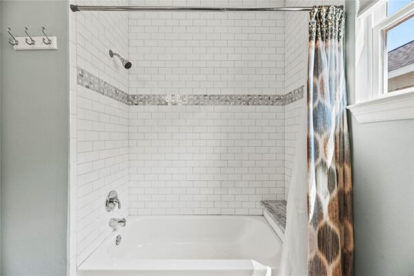 1835 Cheshire Lane  Houston 77018 Harris - Image 23